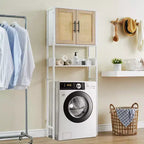 Armario de almacenamiento sobre el inodoro con estante ajustable y puertas de ratán, organizador de baño para ahorrar espacio encima del inodoro con manija de metal, blanco